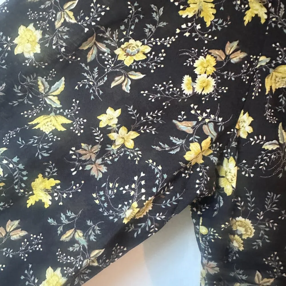 Doen Charleston Dress -- Noir Winding Blossoms - Picture 6 of 7